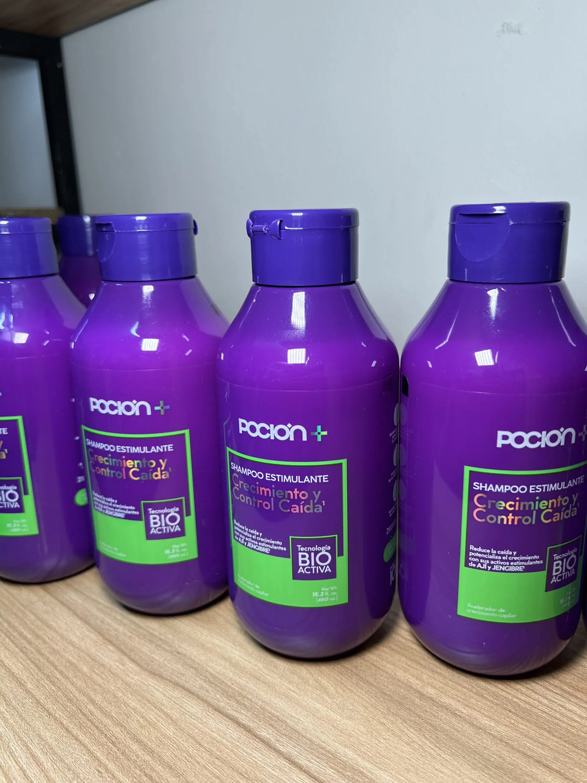 Shampoo Estimulante Crecimiento y Caida La Pocion - Image 3